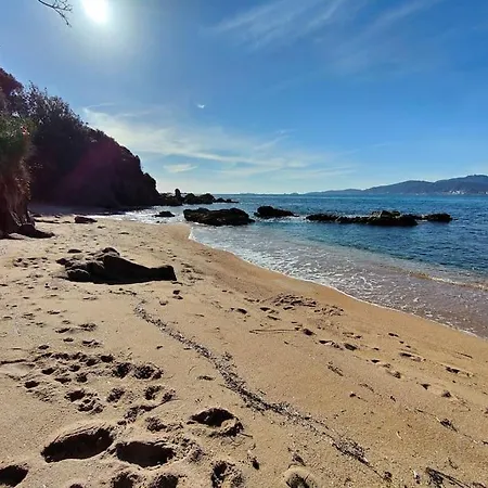 Neuf Et Climatise A 2 Min Des Plages