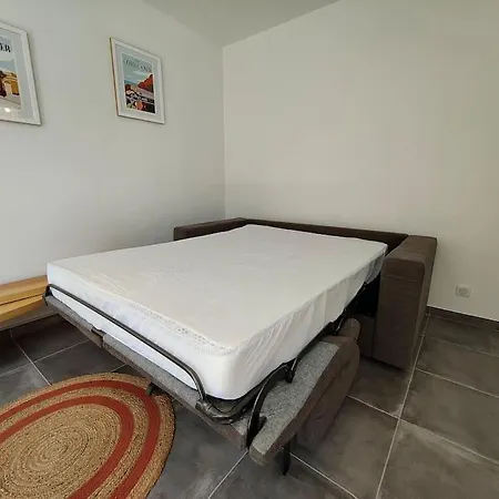 Neuf Et Climatise A 2 Min Des Plages Appartement Pietrosella